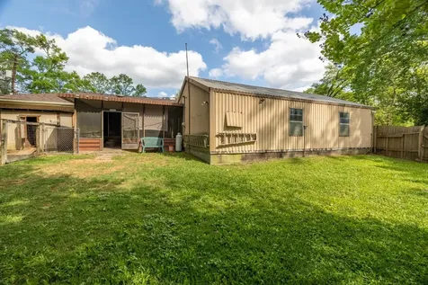 201 N Cleveland Avenue Cleveland TX 77327