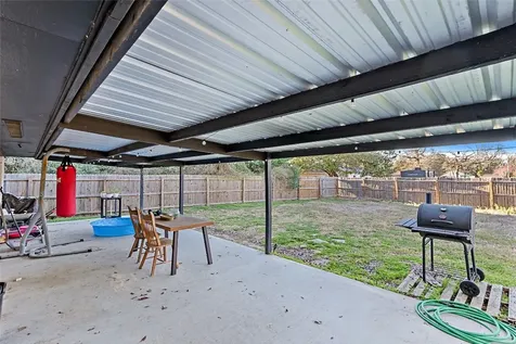 18 Eden Rock Hilltop Lakes TX 77871