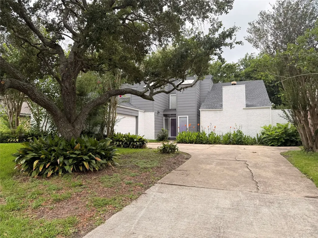 1114 Stoney Hill Drive Houston TX 77077