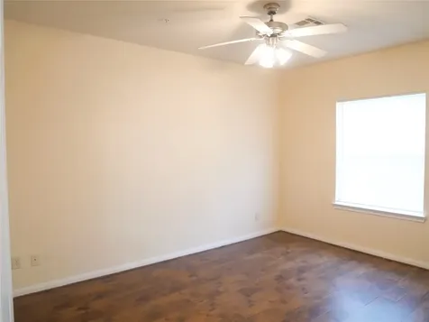 6289 Wilcrest Drive 7302 Houston TX 77072