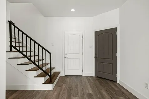 4512 Noble Street Houston TX 77020
