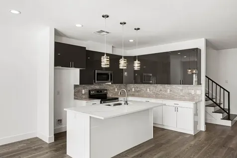 4512 Noble Street Houston TX 77020