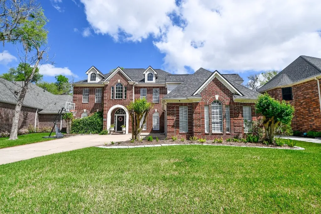 7311 Timberlake Drive Sugar Land TX 77479