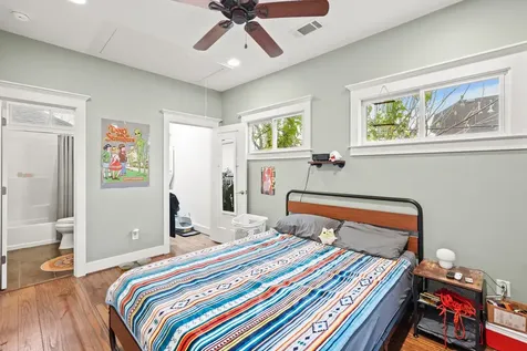 4406 Clay Street Houston TX 77023
