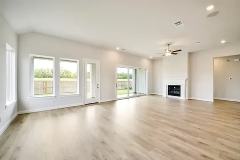9910 Deep Water Drive Missouri City TX 77459