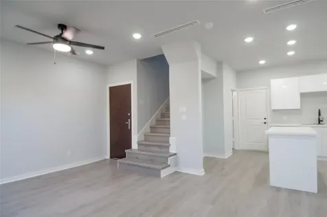 2832 Mansfield Street Houston TX 77091