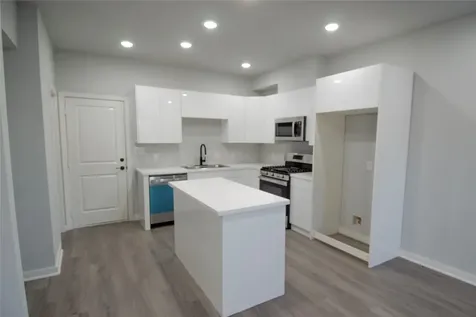 2832 Mansfield Street Houston TX 77091