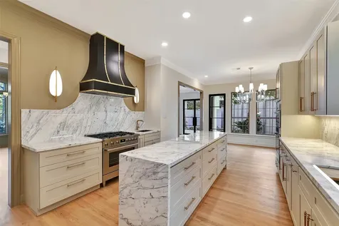 74 Briar Hollow Lane Houston TX 77027