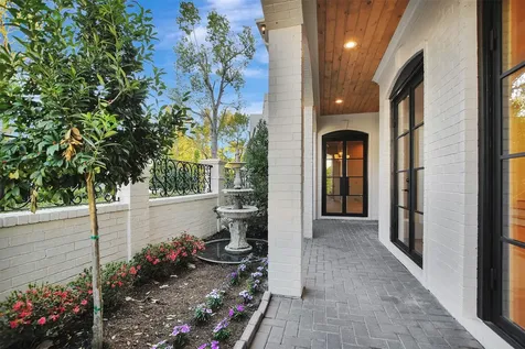 74 Briar Hollow Lane Houston TX 77027