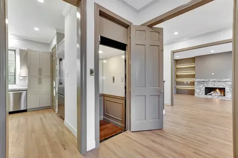 74 Briar Hollow Lane Houston TX 77027