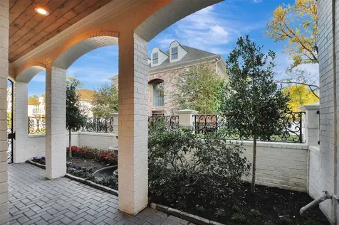 74 Briar Hollow Lane Houston TX 77027