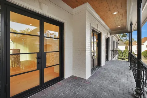 74 Briar Hollow Lane Houston TX 77027