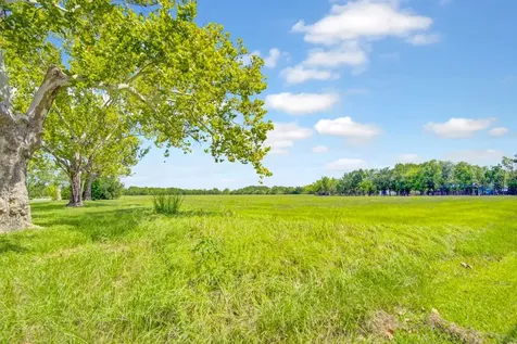 7317 2nd Street Hitchcock TX 77563