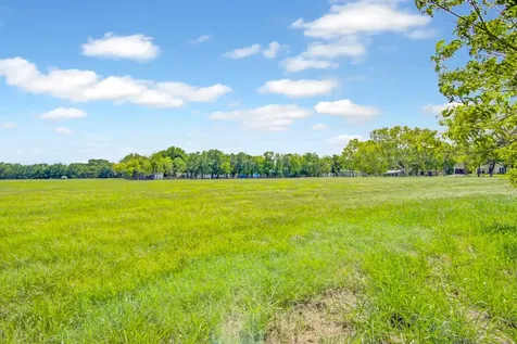7317 2nd Street Hitchcock TX 77563