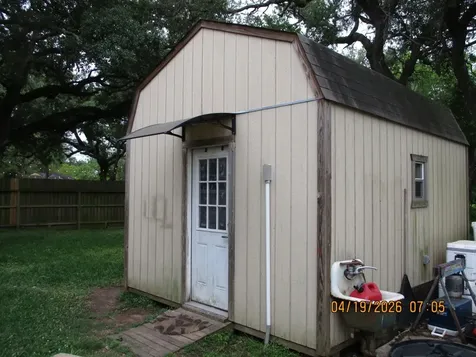112 Chinaberry Street Lake Jackson TX 77566