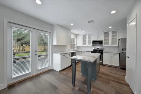 32 E Lance Leaf Road The Woodlands TX 77381
