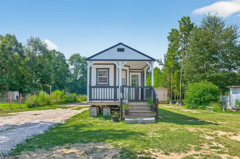 1728 County Road 340 Cleveland TX 77365