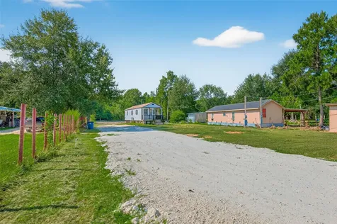 1728 County Road 340 Cleveland TX 77365