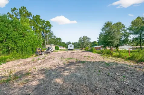 1728 County Road 340 Cleveland TX 77365