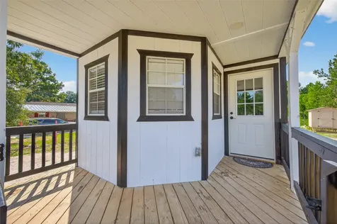 1728 County Road 340 Cleveland TX 77365