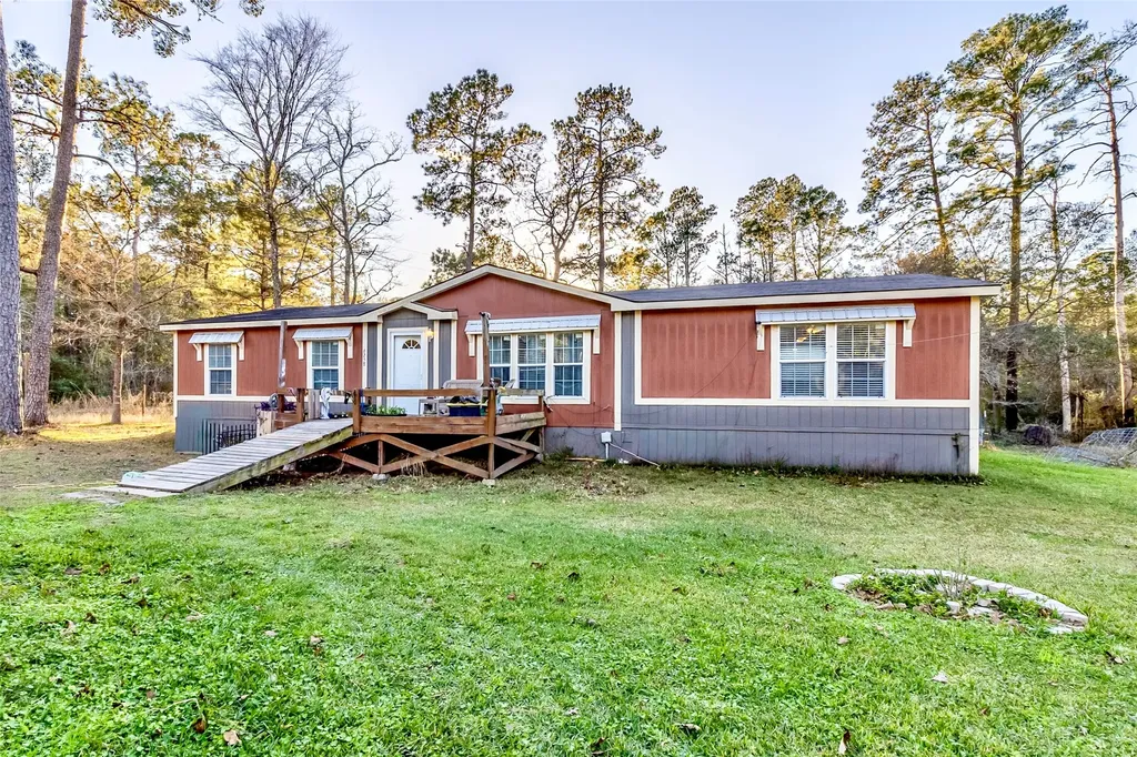 6258 N Hill Road Navasota TX 77868