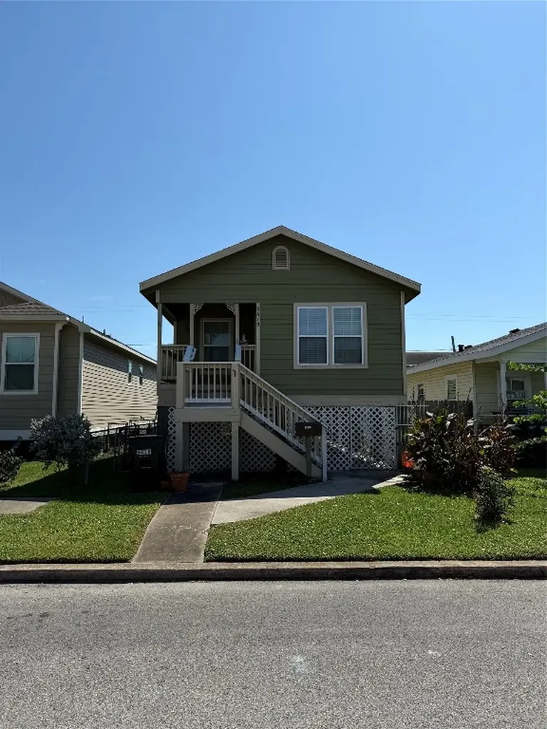 5419 Avenue O 1/2 Galveston TX 77551