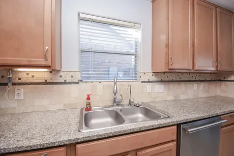 8502 Parapet Place Rosharon TX 77583