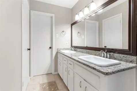 102 Summer Crest Circle The Woodlands TX 77381