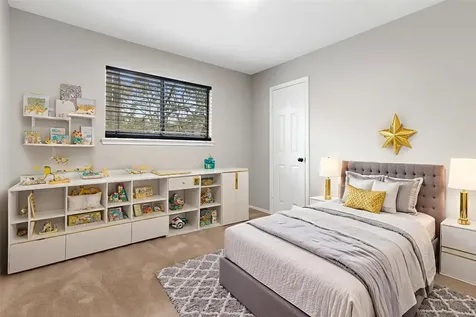 102 Summer Crest Circle The Woodlands TX 77381