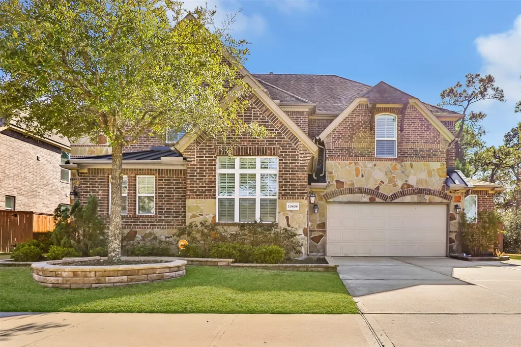 13808 N Lake Branch Lane Houston TX 77044