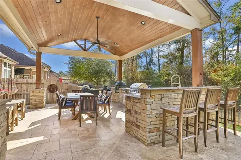 13808 N Lake Branch Lane Houston TX 77044