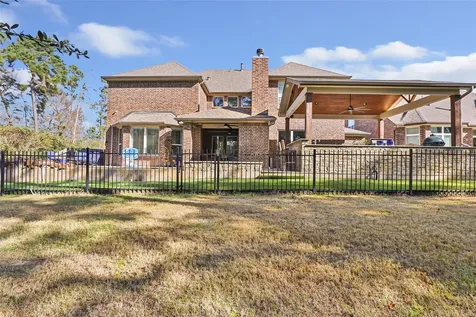 13808 N Lake Branch Lane Houston TX 77044