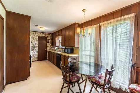 125 Forrest Lane Brenham TX 77833