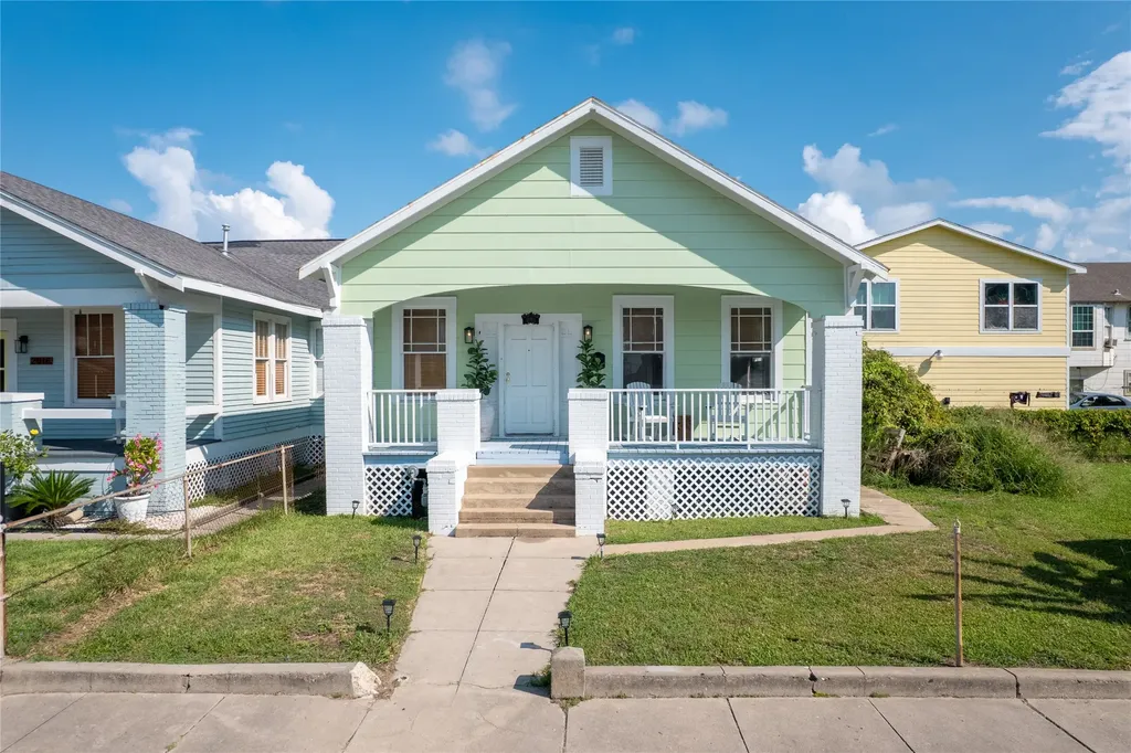 2912 Avenue R Galveston TX 77550