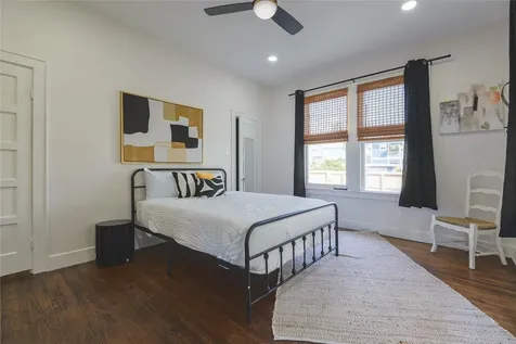2912 Avenue R Galveston TX 77550
