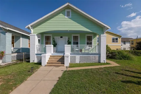 2912 Avenue R Galveston TX 77550