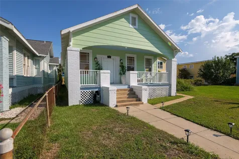2912 Avenue R Galveston TX 77550