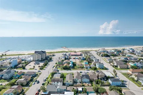 2912 Avenue R Galveston TX 77550