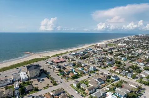 2912 Avenue R Galveston TX 77550