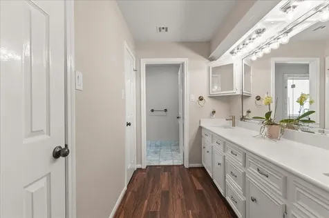 615 Abbotswood Court Katy TX 77450