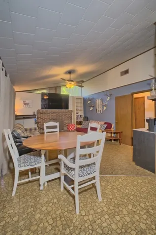 90 W Easy Street Burkeville TX 75932