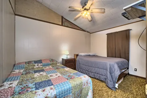 90 W Easy Street Burkeville TX 75932