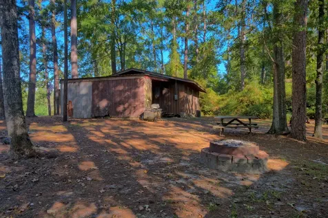 90 W Easy Street Burkeville TX 75932