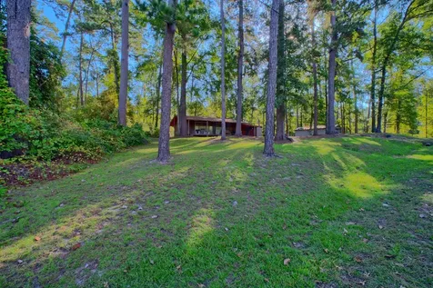 90 W Easy Street Burkeville TX 75932