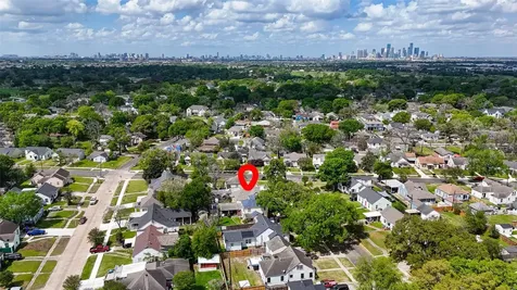 7404 Erath Street Houston TX 77023