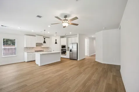 2827 Clapbread Lane Rosenberg TX 77471