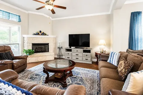 2200 Infield Court Brenham TX 77833