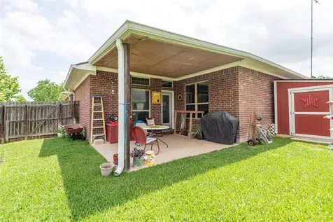 2200 Infield Court Brenham TX 77833