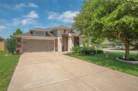 2200 Infield Court Brenham TX 77833
