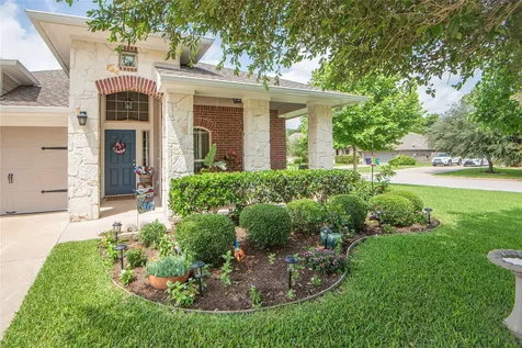 2200 Infield Court Brenham TX 77833